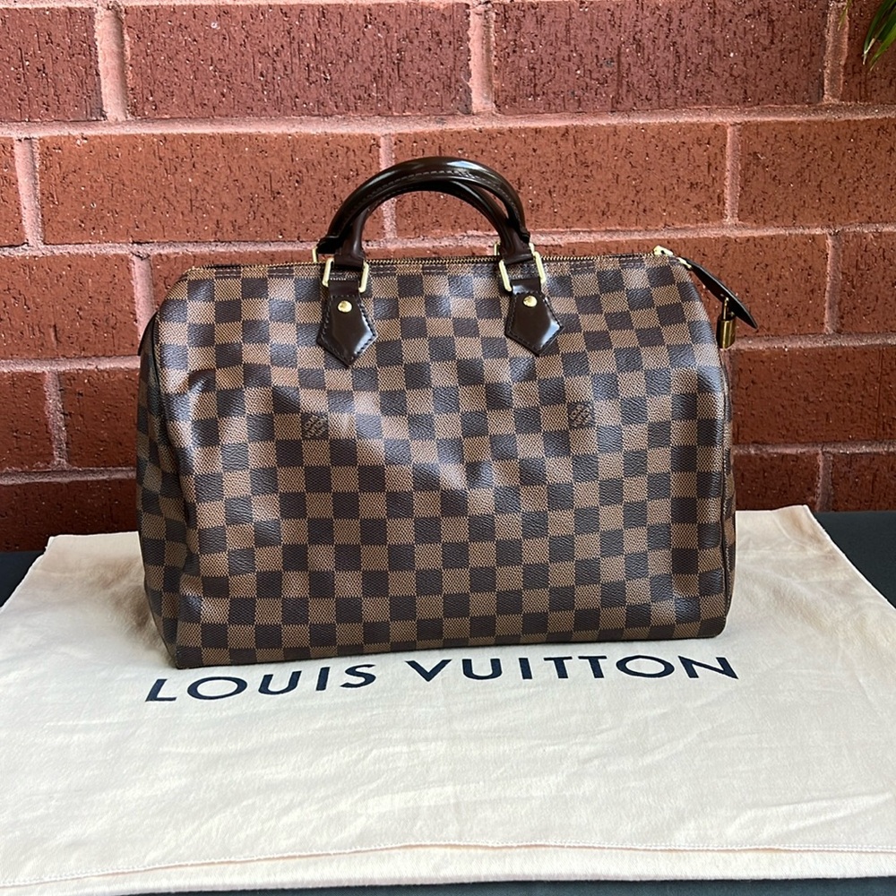 Louis Vuitton Speedy 35